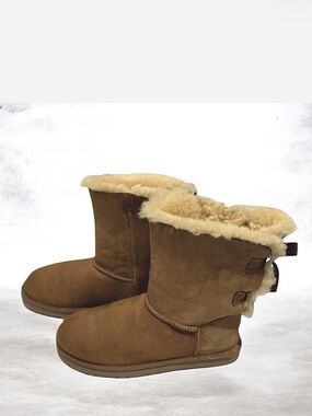 Ugg Bailey II Chestnut Sheepskin Bow Boots Size 6US